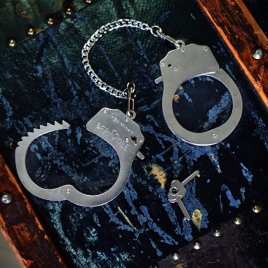 Наручники Le Frivole Be Mine